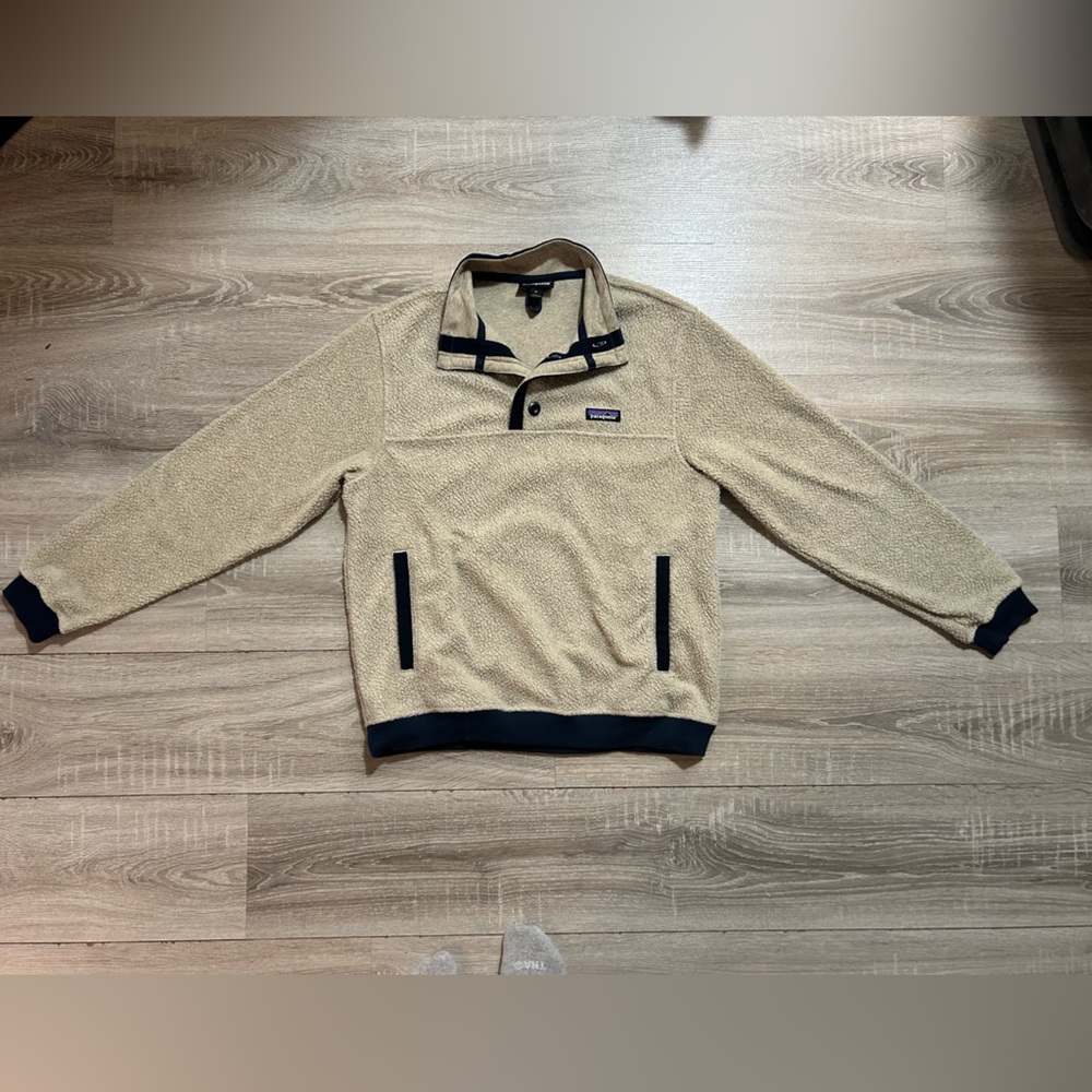 Patagonia Quarter Zip